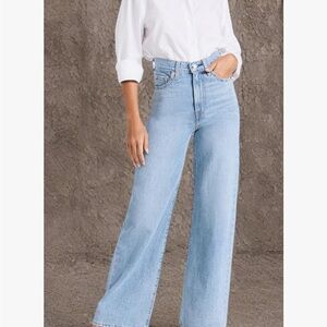 Levi's Light Blue High-Rise Wide Leg Jeans 32